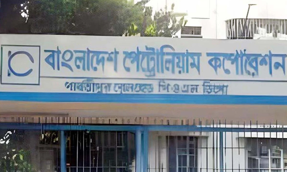 ভারত থেকে আসছে আরো ৭ হাজার টন ডিজেল