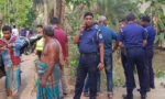 বাগেরহাটে পুলিশ কুপিয়ে আসামি ছিনতাই