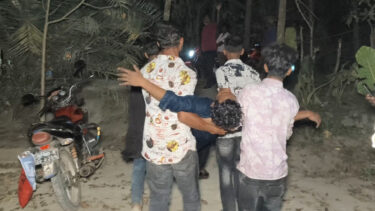 শৈলকুপায় ভিজিএফ কার্ড নিয়ে সংঘর্ষ, গ্রেপ্তার ১৯