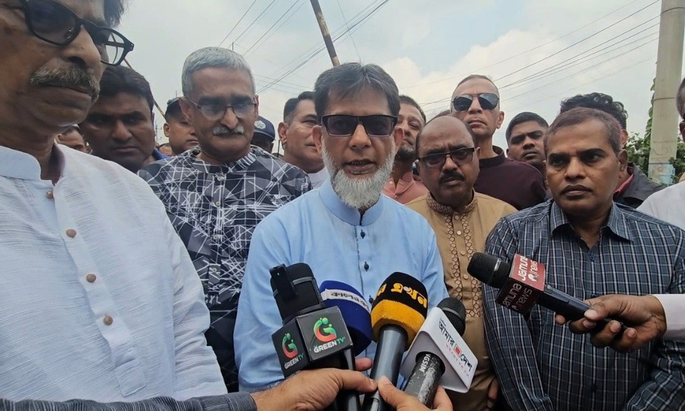 কুমিল্লায় ট্রেন দুর্ঘটনায় নিহতদের পরিবার পাবে ১ লাখ টাকা