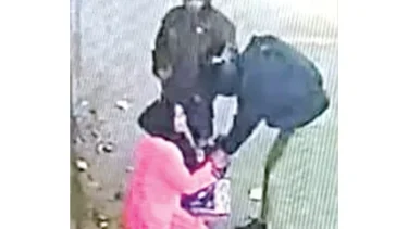 সিলেট নগরে ছিনতাইয়ের দৃশ্য ভাইরাল