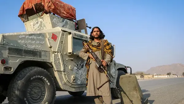 পাকিস্তান-আফগানিস্তান ভয়াবহ যুদ্ধের শঙ্কা