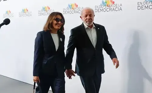 বিশ্বকে হুমকি দেয়া প্রেসিডেন্টের টুইট নিয়ে প্রতিদিন ঘুম থেকে ওঠা চলতে পারে না: লুলা