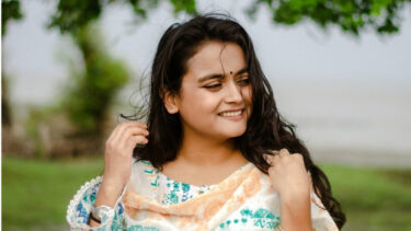 ঢাবি শিক্ষার্থীর মরদেহের পাশে চিরকুট