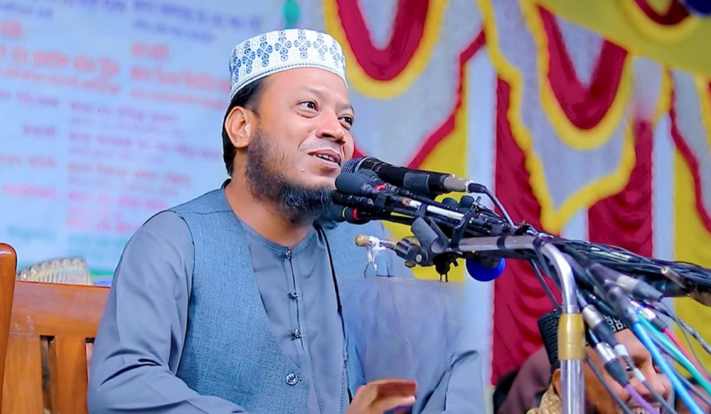 আমির হামজাকে গ্রেপ্তারের দাবি