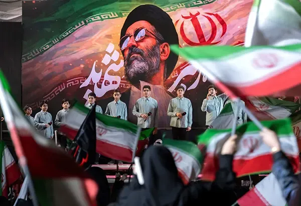 জীবন দিতে প্রস্তুত ১ কোটি ৪০ লাখের বেশি ইরানি: পেজেশকিয়ান