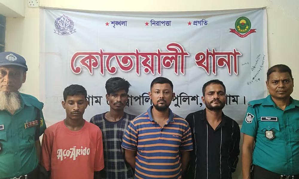 চট্টগ্রামে জানাজায় ‘জয় বাংলা’ স্লোগান, আওয়ামী লীগের ১৯ কর্মী কারাগারে