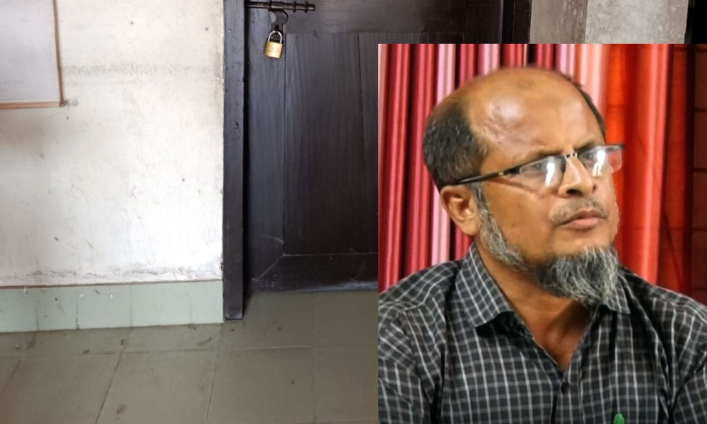 মহেশপুর পৌরসভার বিলে সই না করায় প্রকৌশলীর কক্ষে তালা